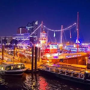 Hotel Feuerschiff, Hamburg-Harburg