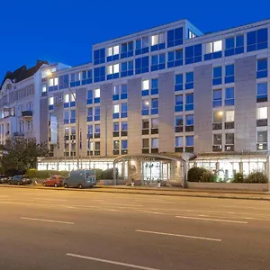 4* Otel Nh Mitte